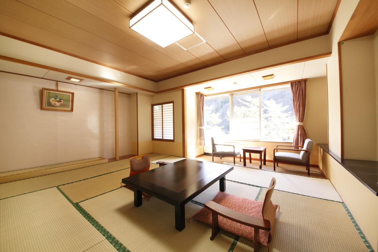 Shimobe Hotel Minobu Kültér fotó